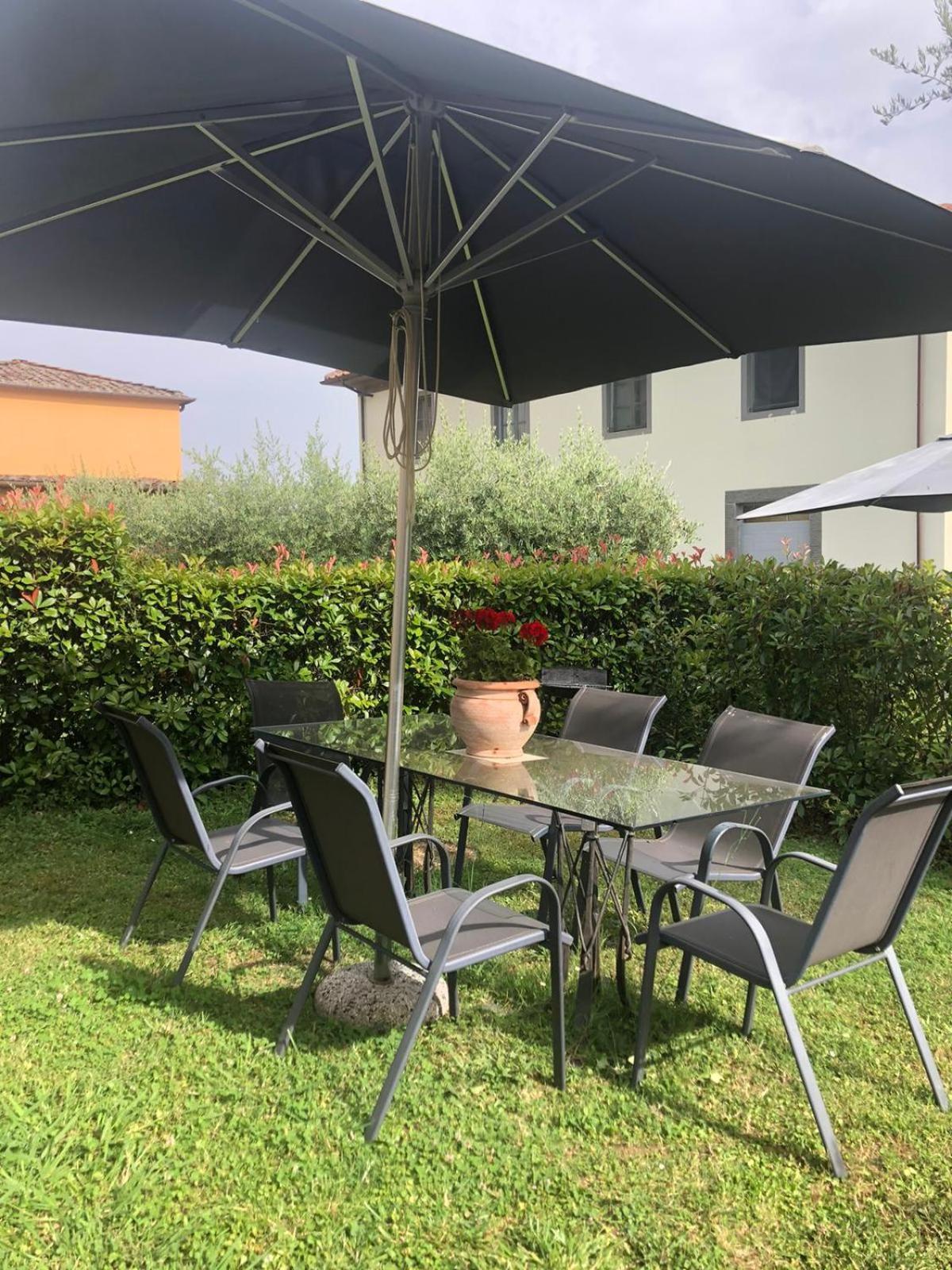 Tenuta Guinigi Antico Borgo Di Matraia - Exclusive Holidays Apartments & Pool Lukka Zewnętrze zdjęcie